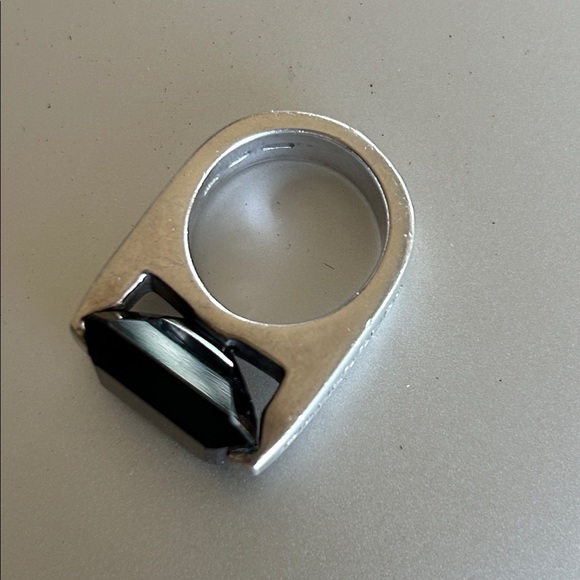Pianegonda Quartz Ring - Picture 2 of 10